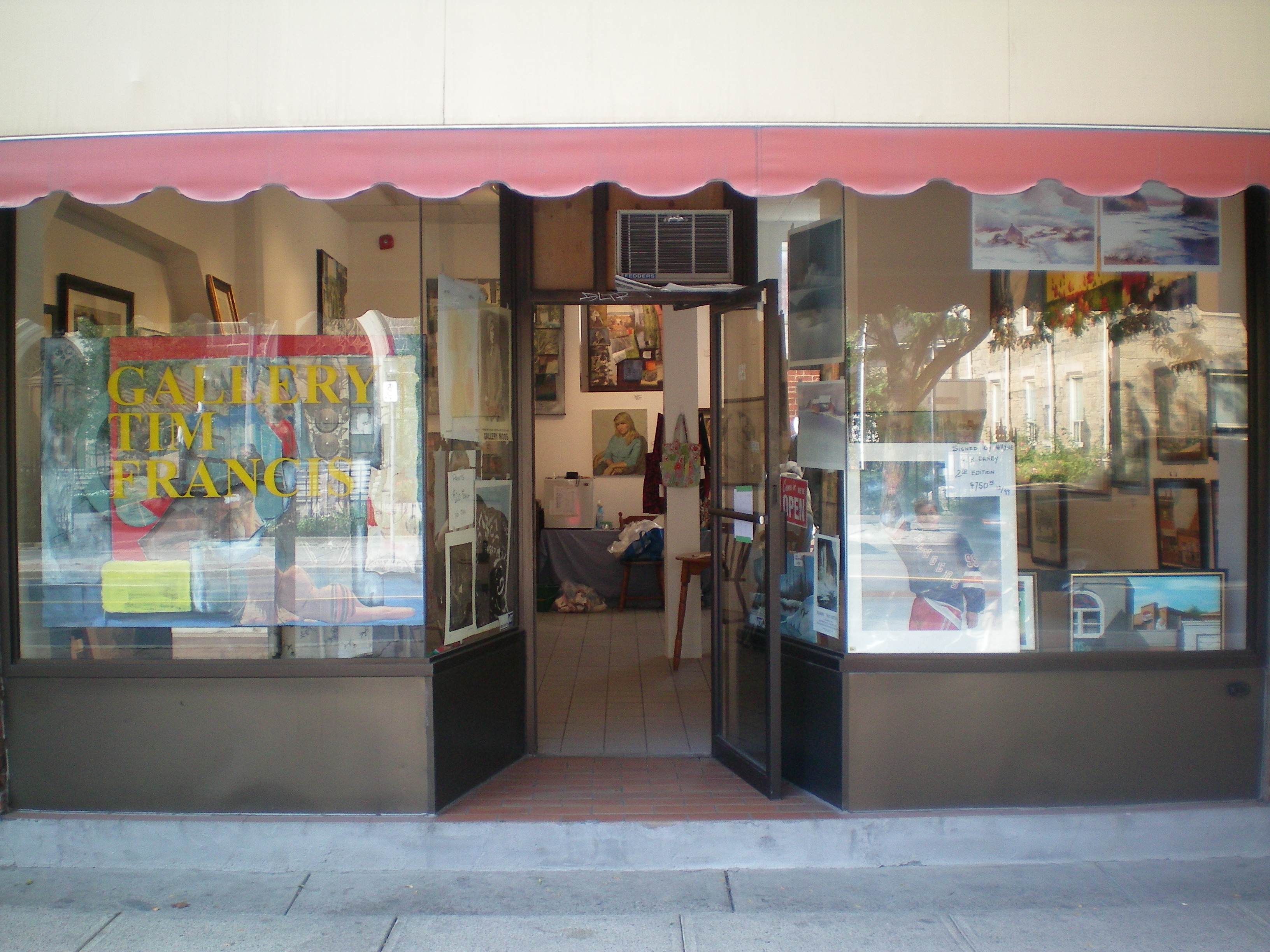 Gallery T Francis